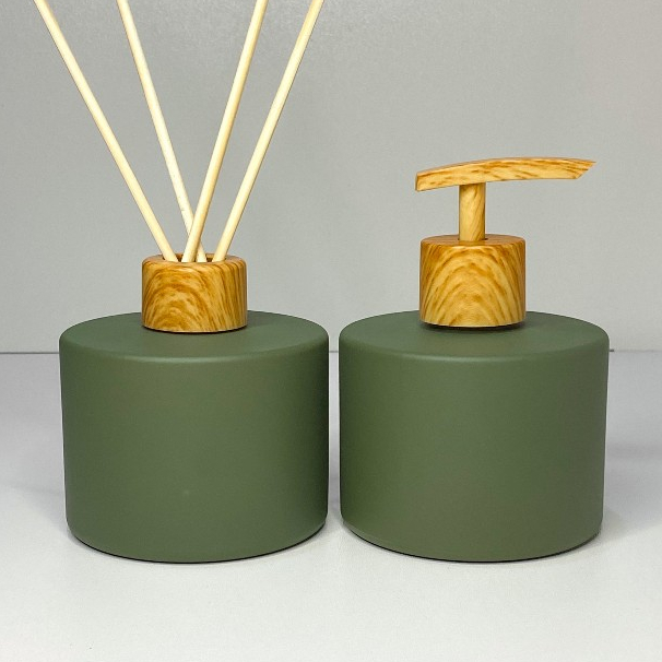 Kit Lavabo Picolo Verde Luxo Difusor Aromatizador e Porta Sabonete Líquido 250ml