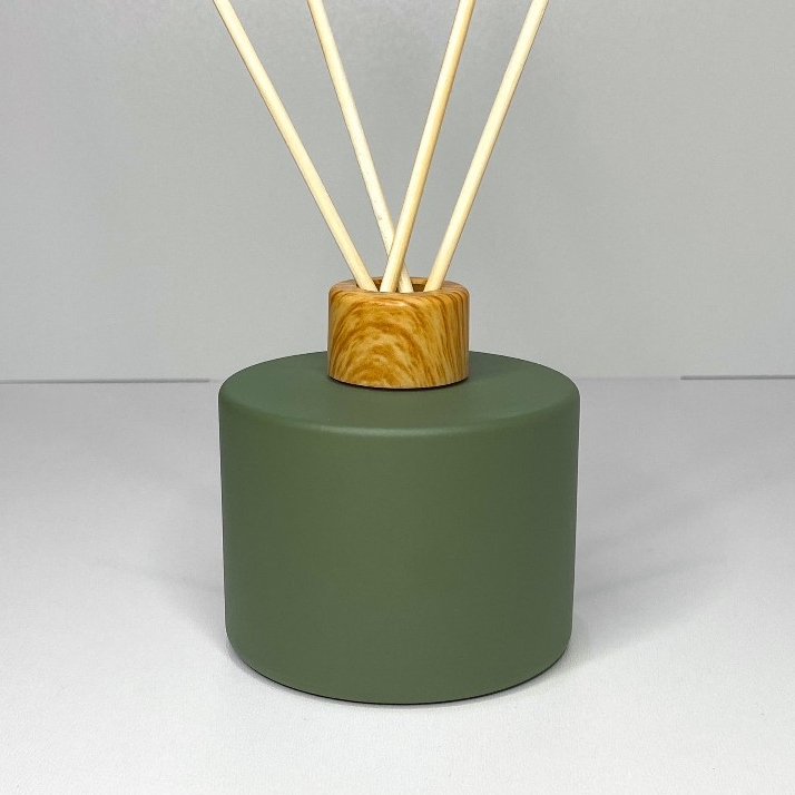 Kit Lavabo Picolo Verde Luxo Difusor Aromatizador e Porta Sabonete Líquido 250ml