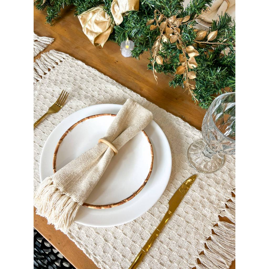 Kit Jogo americano cor Cru, Off white produto artesanal. Decoração mesa posta, tear mineiro. Kit de 2, 4, 6 e 8 lugares.