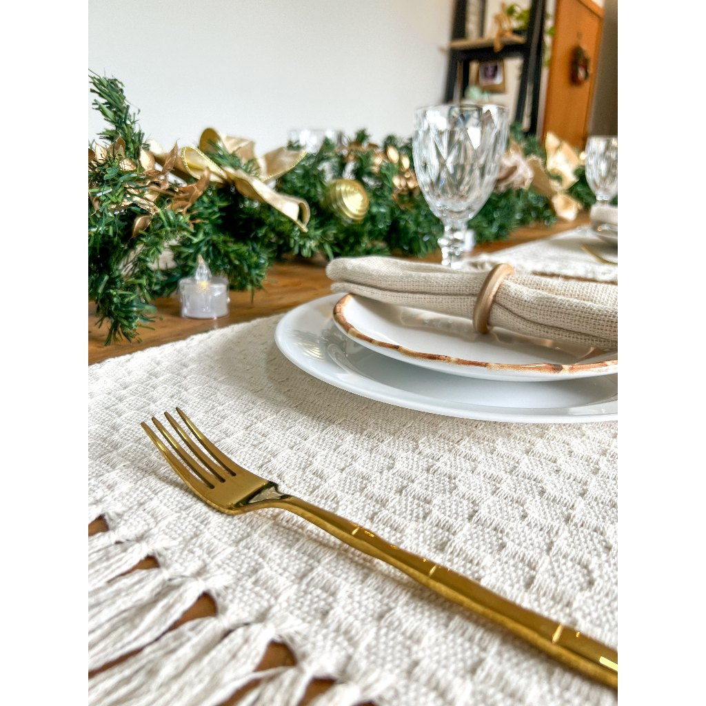 Kit Jogo americano cor Cru, Off white produto artesanal. Decoração mesa posta, tear mineiro. Kit de 2, 4, 6 e 8 lugares.