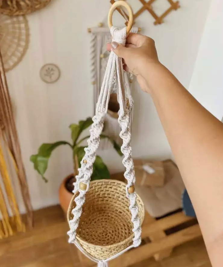 Suporte de Plantas em Macramê para Pendurar Vasos – Feito à Mão | Linha Pendurarte